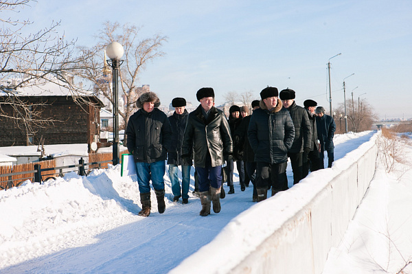 ����� ������� �������� �� ���������� � ����-���