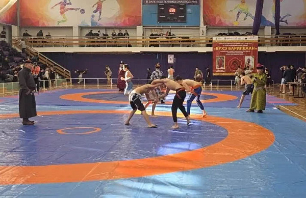 ��������� �� ���� ��������� ������ � ����-��� ����� 400 ������