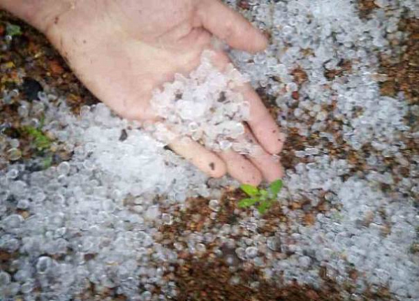 На район Бурятии обрушился мощный град