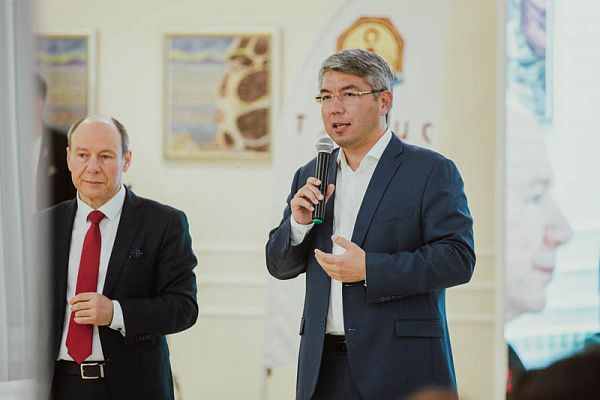 � ����-��� ������������ ����� �������