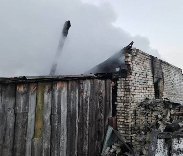 В Бурятии пожар оставил семью без крыши над головой