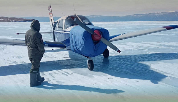 На Байкале инспекторы задержали самолёт