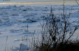 Жителей Бурятии предупредили о коварстве весеннего льда