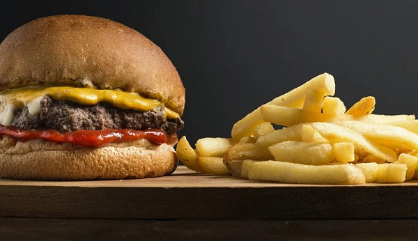 В Бурятии назвали топ самых опасных продуктов для дошкольника