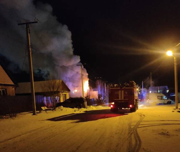 В Иркутской области мужчина погиб на пожаре из-за камина 