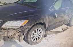 � ���� �������� Mitsubishi Outlander ������ � Toyota Camry