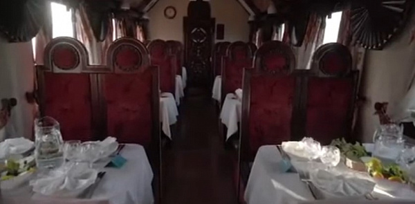 В Бурятию прибыл поезд «Царское золото» с туристами из 12 стран 
