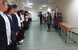 В школе Улан-Удэ открыли четыре «Парты Героя»