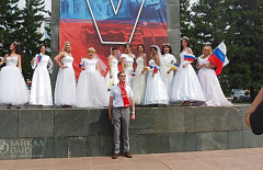 Парад невест в Улан-Удэ прошёл скромно