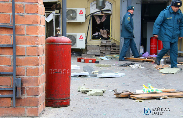 «Выходили окровавленные люди»: В Улан-Удэ в кафе взорвался газовый баллон