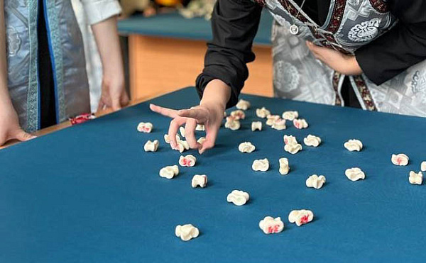 � ����-��������� ������ ���������� ����������� �� ������������ ����� ������