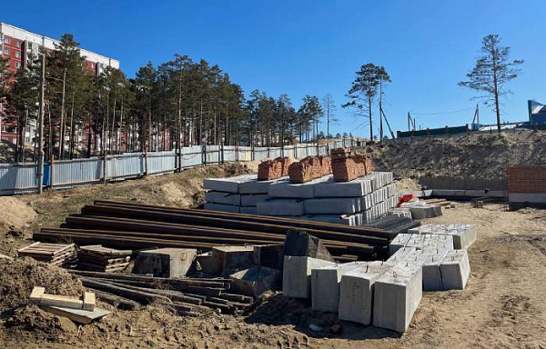 � 100-� ��������� ����-��� ������ ������������� ����������� 