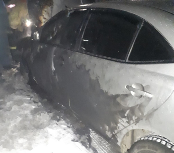 За сутки в Бурятии горели два автомобиля