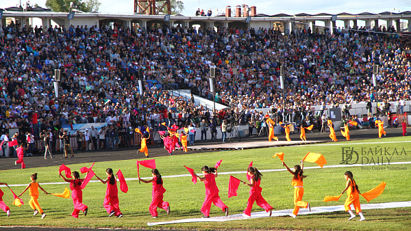 � ����-��������� ������ ������� �������� ���������� ����� � ��������