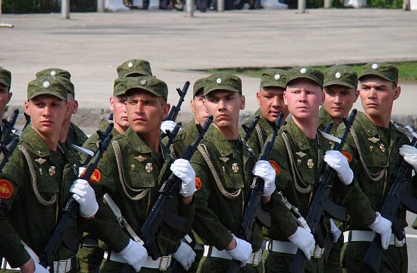 В Иркутске отменили шествие войск в День Победы