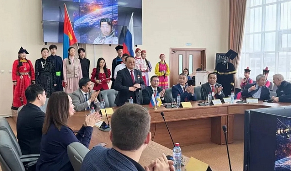 ������ ��������� �������� ���� �������� ����������� ���� �������