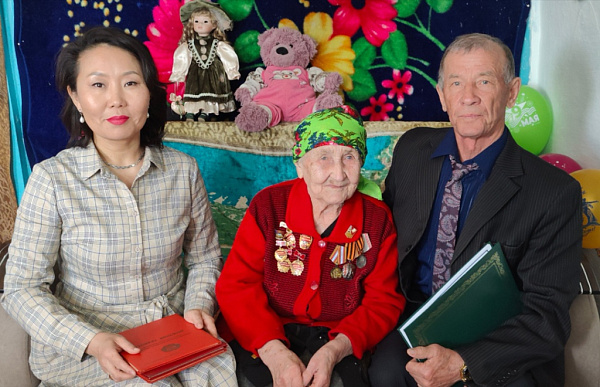 � ���� ������� 90-����� ������������� ����������� ����������