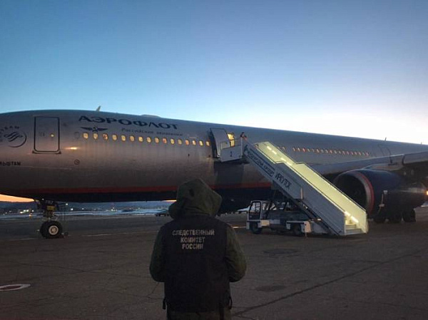 Самолёт из Владивостока аварийно приземлился в Иркутске 