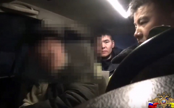 Улан-удэнец заблокировал пьяного водителя, подрезавшего его  