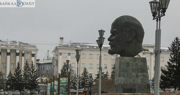 Улан-удэнцам, певшим гимн Бурятии на площади, назначили штрафы 