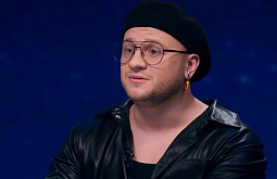 Ведущий популярного интернет-шоу спел песню на бурятском языке