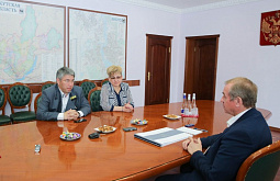 ����� ������� ���������� � ������������� ��������� ������� � �������������� ����