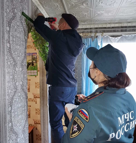 В районе Бурятии 16 семьям установили пожарные извещатели