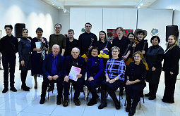 В Улан-Удэ презентовали первый ансамбль балалаечников Бурятии