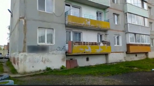 В Тайшете посетители наркопритона заходили через окно