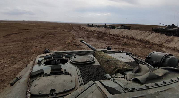 Военные Бурятии и Монголии отработали совместное наступление. Видео 