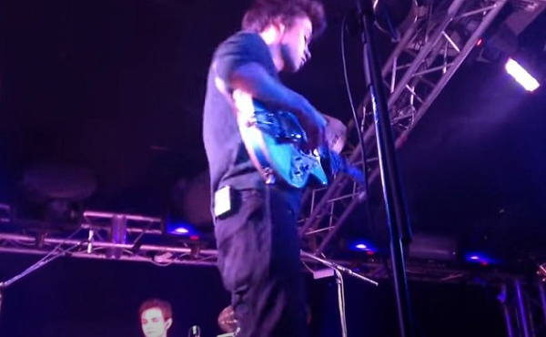 ������ The Retuses ��������� ������� � ����-��� �� �����