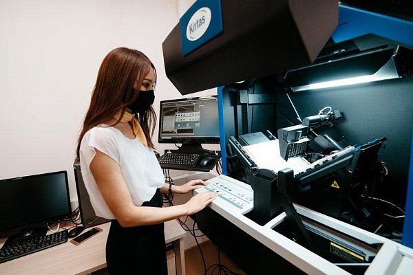 ������� ��������� ������� ��������� � �������� ������