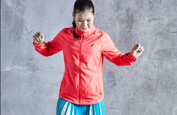 ���� �������� ��������� �������������� � Asics