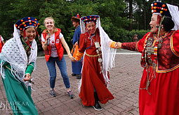 В Иркутской области возродят бурятскую культурно-языковую среду