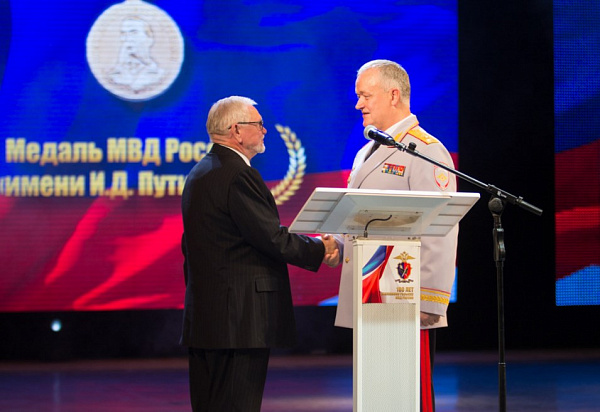 ����� ��� �� ������� ��������� ������ ������� 