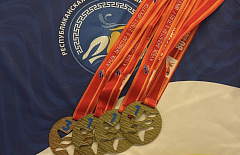 Пловцы Бурятии завоевали 20 медалей на турнире в Иркутске 