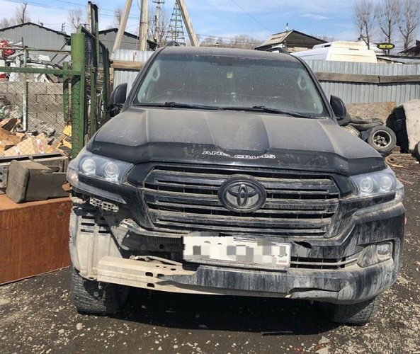 Toyota Land Cruiser Prado         