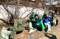 � ����-��� �� ��������� ���������� ������� ����� 900 ������ ������ (������������)