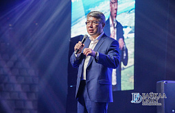 Рейтинг: глава Бурятии показал на «Бирже губернаторов» умеренное падение