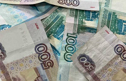 Минтруд представил законопроект об увеличении МРОТ до 19242 рублей