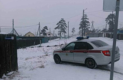 В Бурятии водитель с коноплёй в салоне пытался удрать от полицейских 