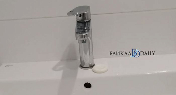 В квартирах в Улан-Удэ внезапно потекла ржавая вода 