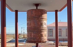 Большой молитвенный барабан появился в Иволгинском дацане в Бурятии
