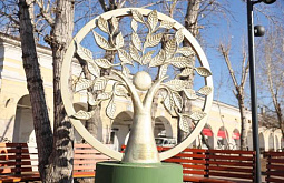 � ����-��� � �������� ����� ��������� ������� �����