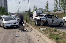 В центре Улан-Удэ произошло тройное ДТП с пострадавшими 