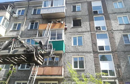 В Улан-Удэ из горящей квартиры спасли мужчину