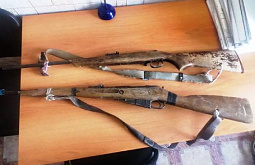 Житель Бурятии нашёл карабин и винтовку на ферме