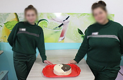 В улан-удэнской колонии осуждённых женщин научили печь торты