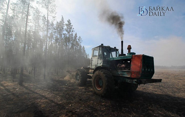 В Бурятии действует два лесных пожара
