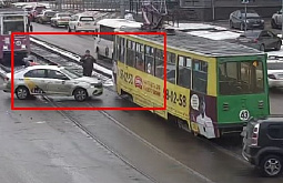 � ������ ����-��� ����� ��������� � �������